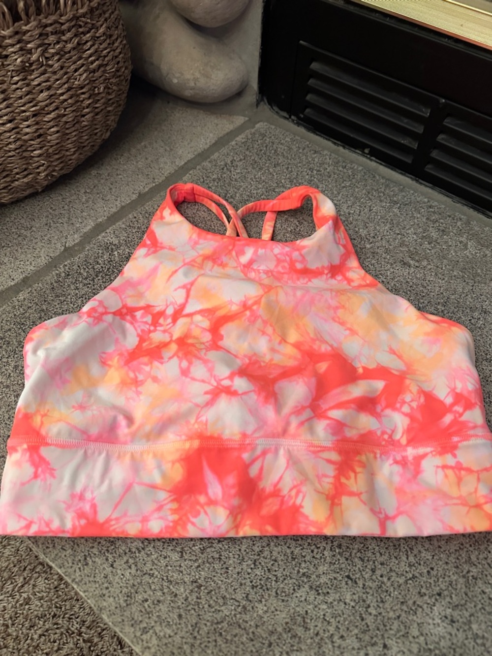 lululemon Energy high neck Sports Bra - Shibori grapefruit sz 10